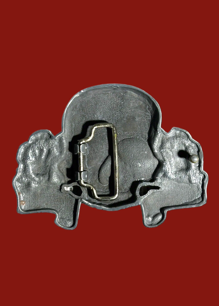 Lucky 13 Lg Skeleton Reproduction Skull Head Lg Eyes Belt Buckle 3 3/8&Prime; X 4 1/2&Prime;