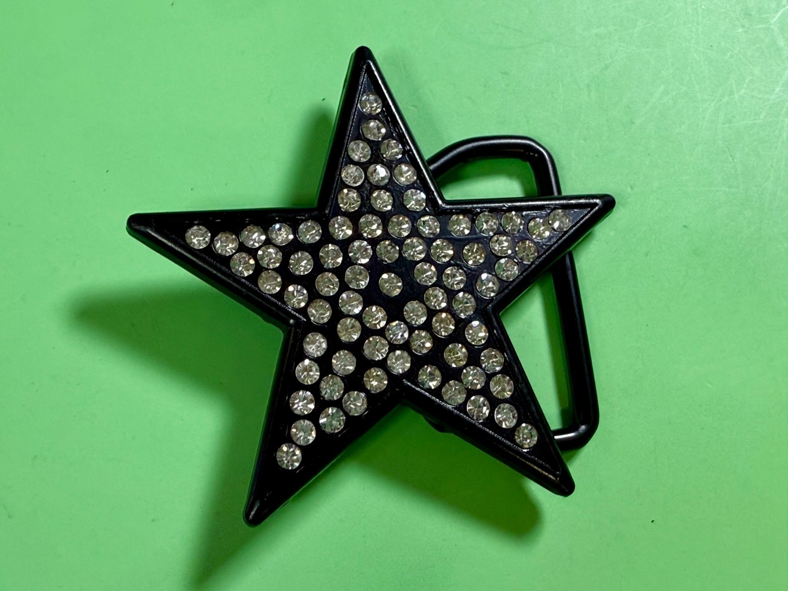 Star Shaped Buckle Rage – Clear Rhinestone Covered Black Metal Belt Buckle