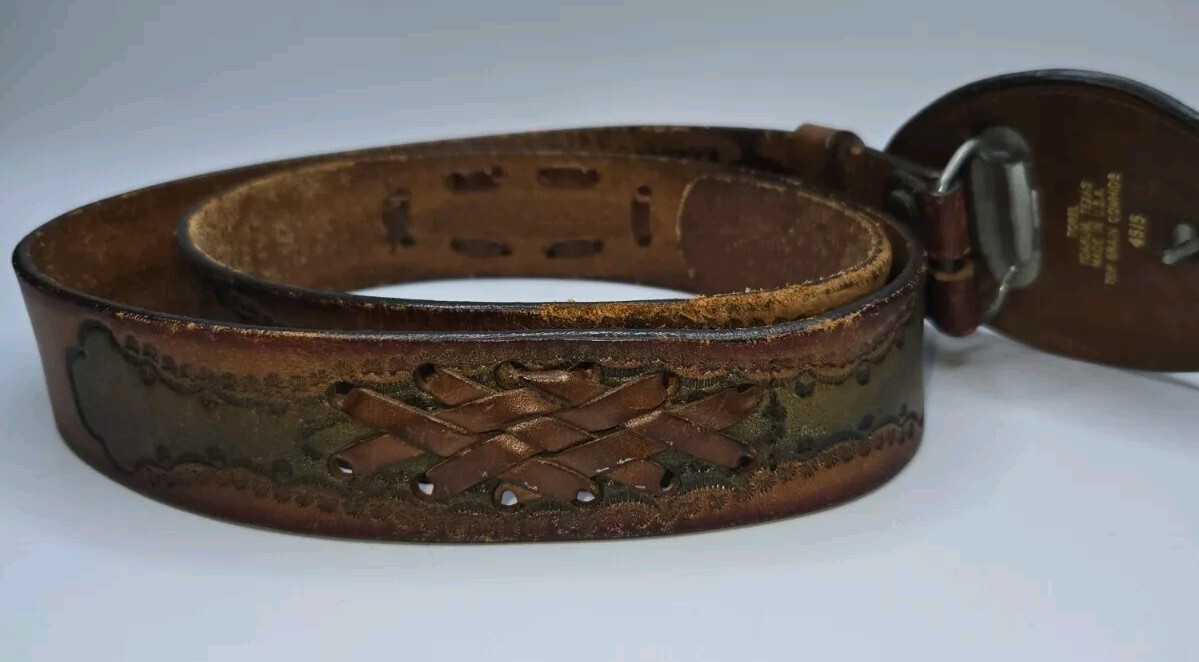 Vtg USA Embroidered Eagle Texas Cowhide Buckle/Leegin Tooled Leather Belt 36