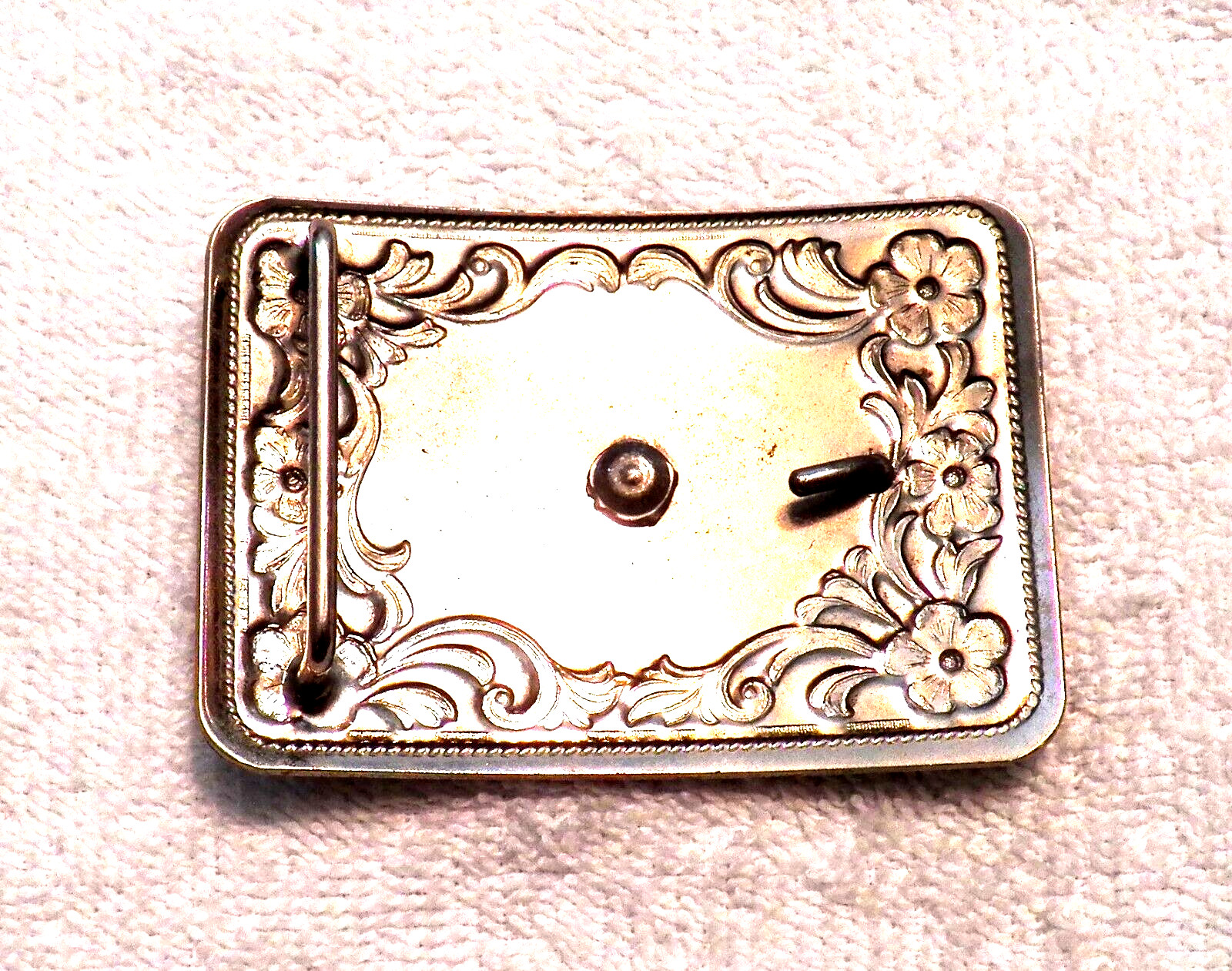 CLASSIC BELT BUCKLE SOUTHWESTERN COVERED WAGON TRAIN WHEELS SILVER TONE BB16