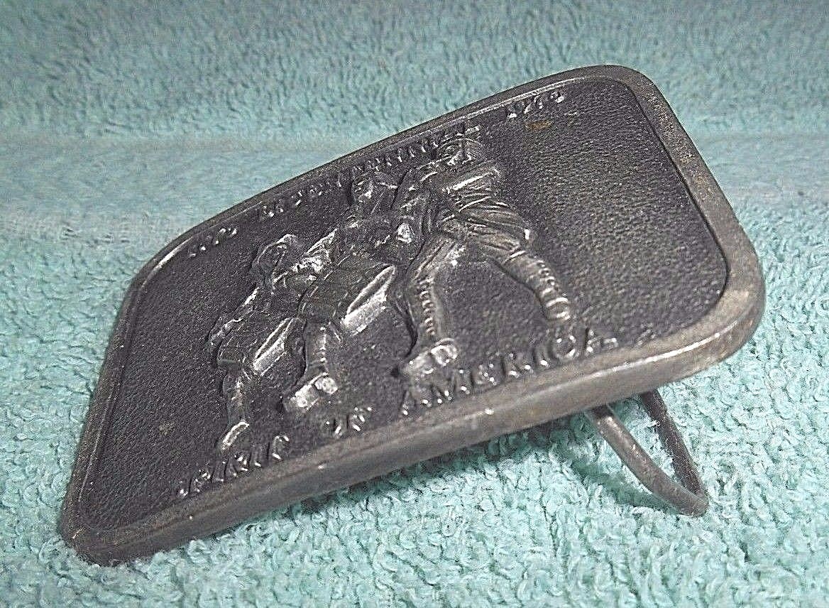 VINTAGE BICENTENNIAL 1776-1976 SPIRIT OF AMERICA METAL BELT BUCKLE
