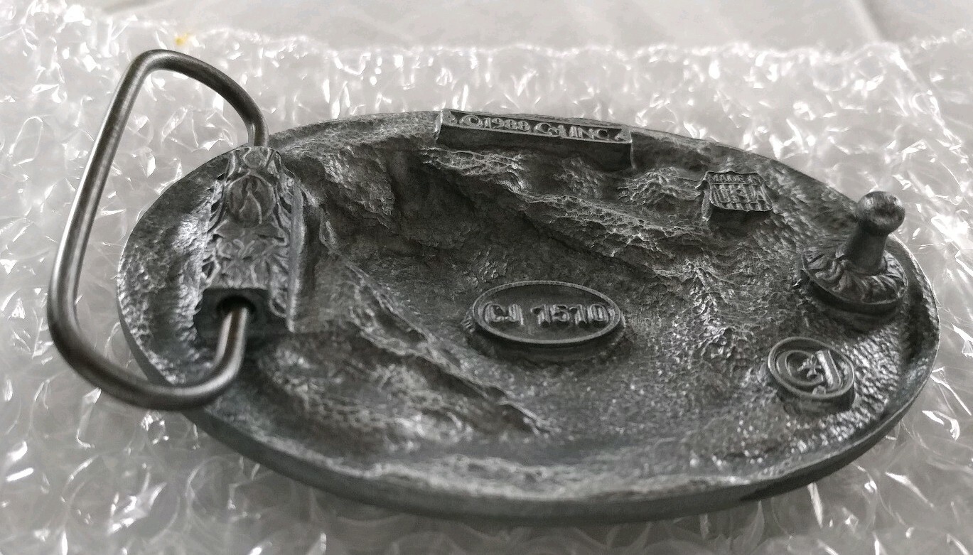 RATHER BE FISHING JUMPING FISH BASS TROUT FISHERMAN BELT BUCKLE MADE IN USA 1988