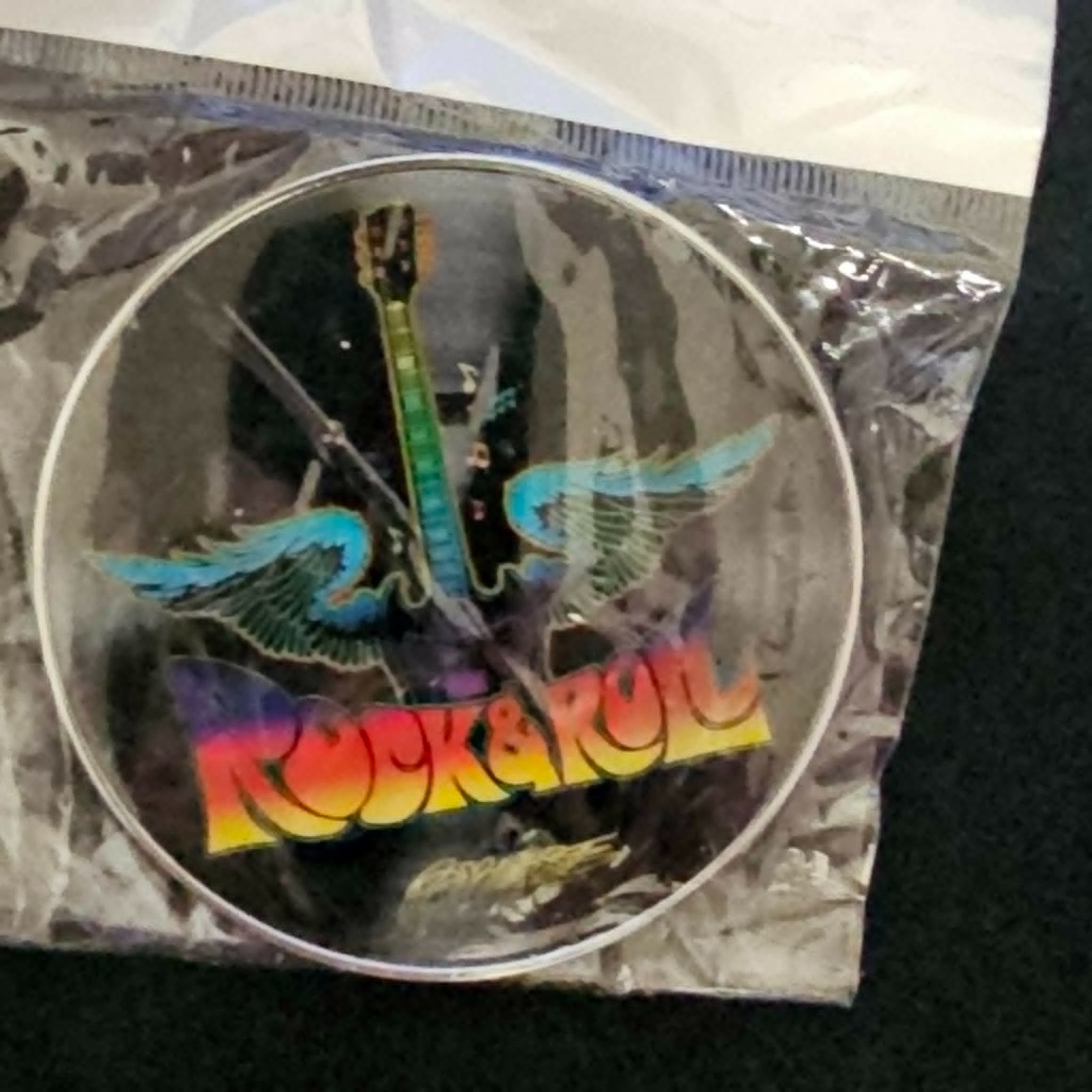 Rock N&rsquo; Roll Vinyl Picture Disc Design Winged Electric Guitar Belt Buckle