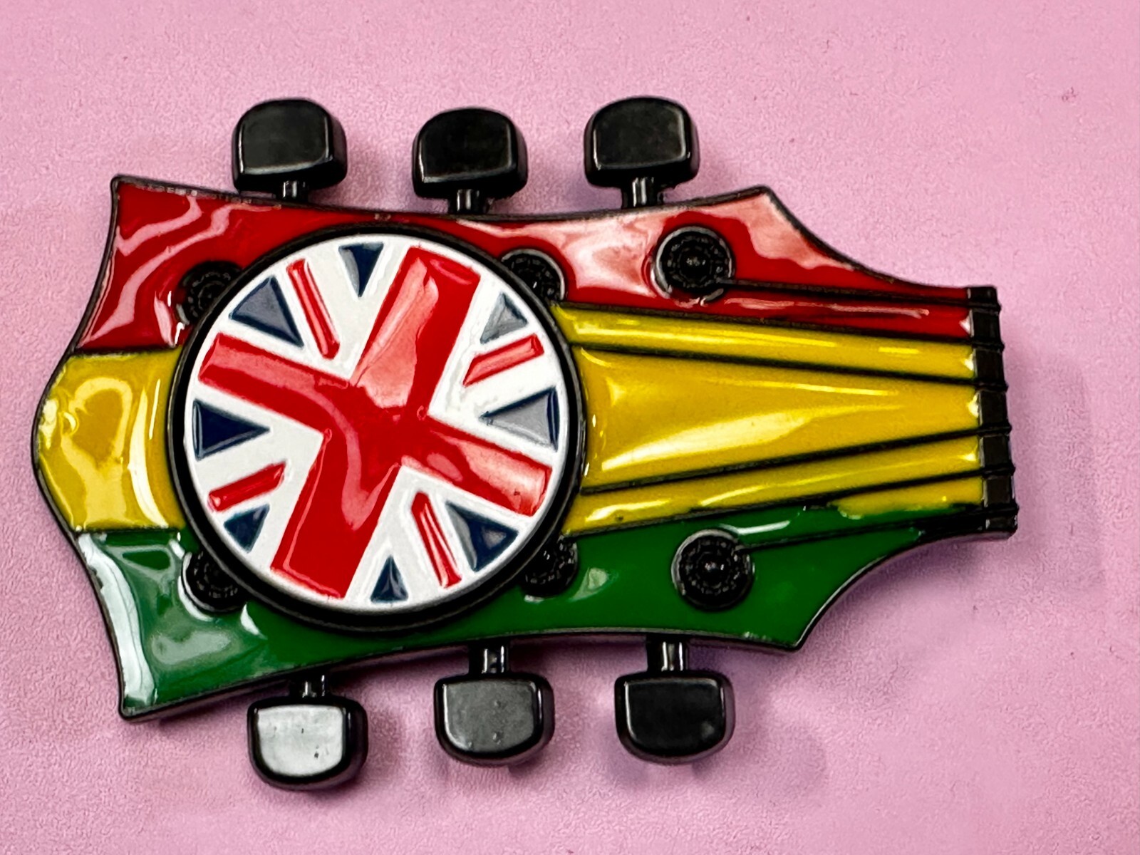 Electric Guitar Tuning Keys Shaped Belt Buckle W/ Uk Flag Union Jack Spinner