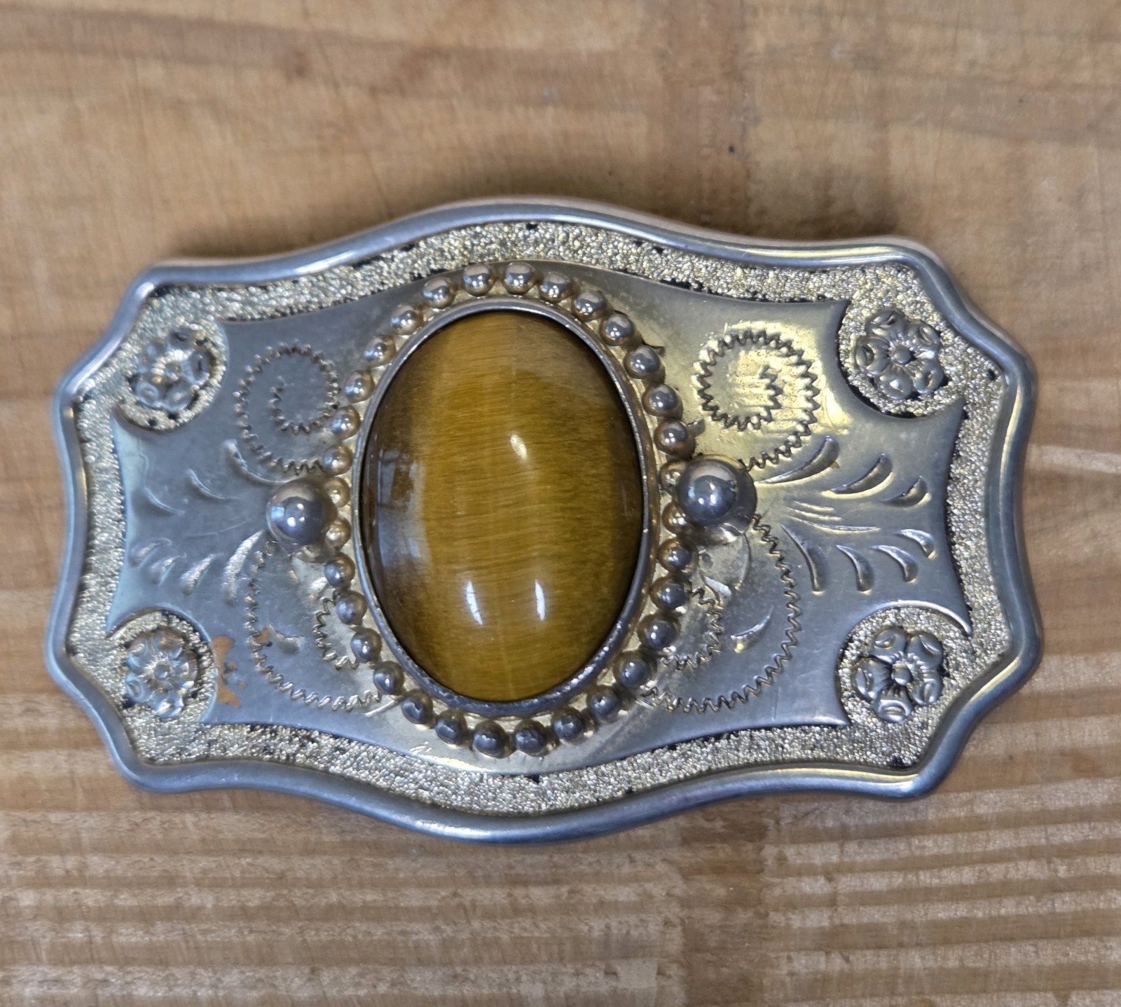 Vintage Silver Metal Belt Buckle With Tiger&rsquo;s Eye Floral/Swirl Design For 1&Prime;Belt