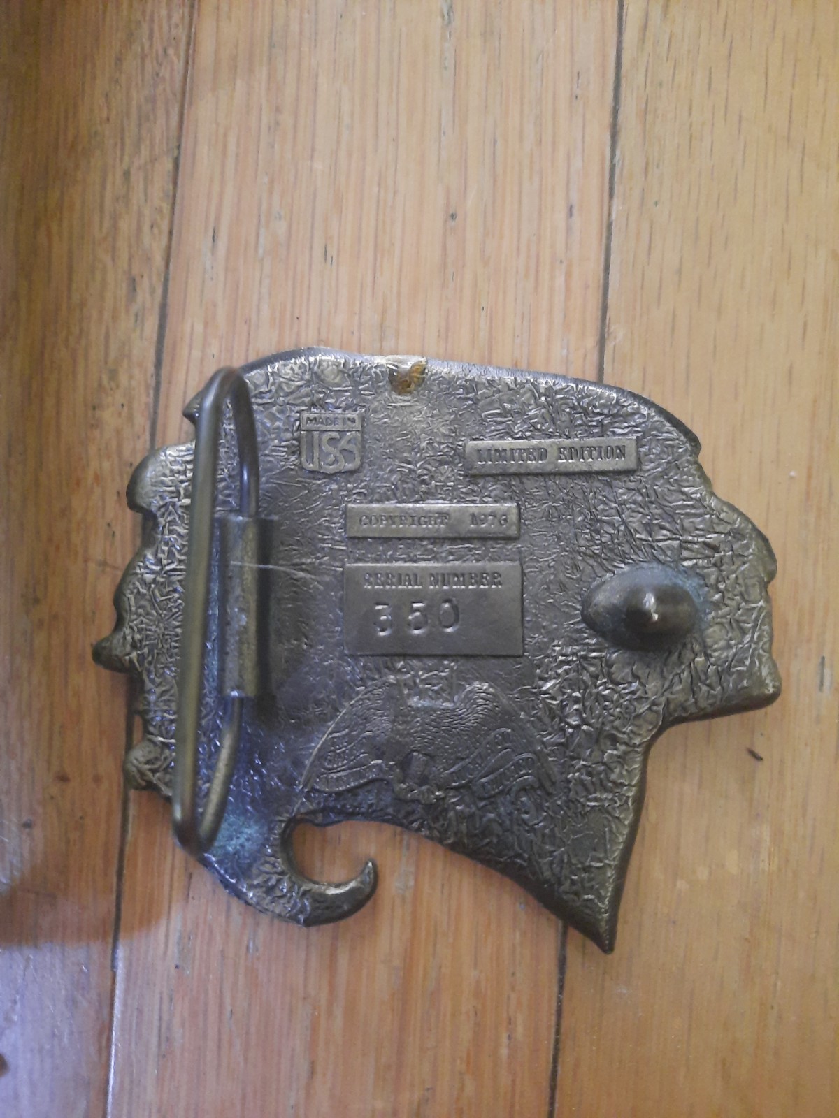 Limited Edition Vintage Indian Head Belt Buckle Brass and Enamel Fill – USA