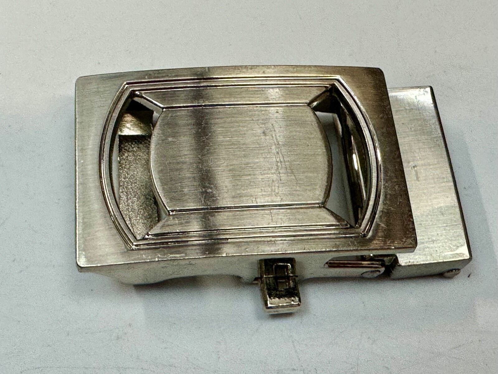 See Through Replacement Ratchet Style Vintage Belt Buckle