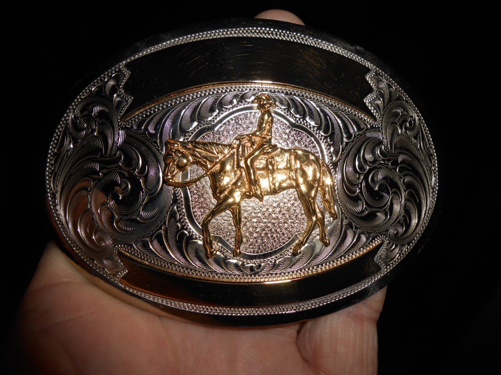 Montana Silversmiths Cowboy On Horse Belt Buckle Silver Gold Western New In Box