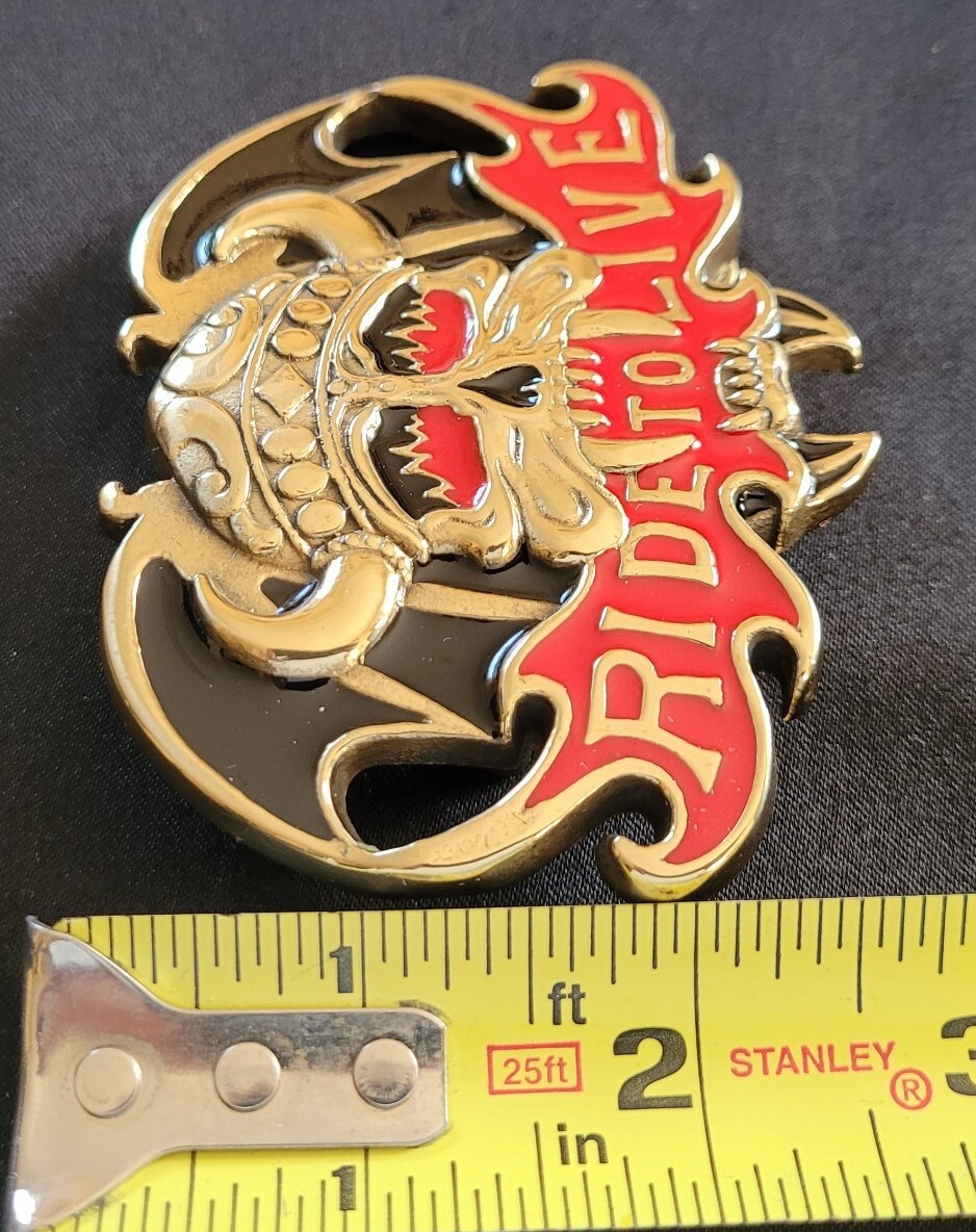 RIDE TO LIVE MOTORCYCLE CHOPPER BIKER SKULL CROWN FANGS SOLID BRASS BELT BUCKLE
