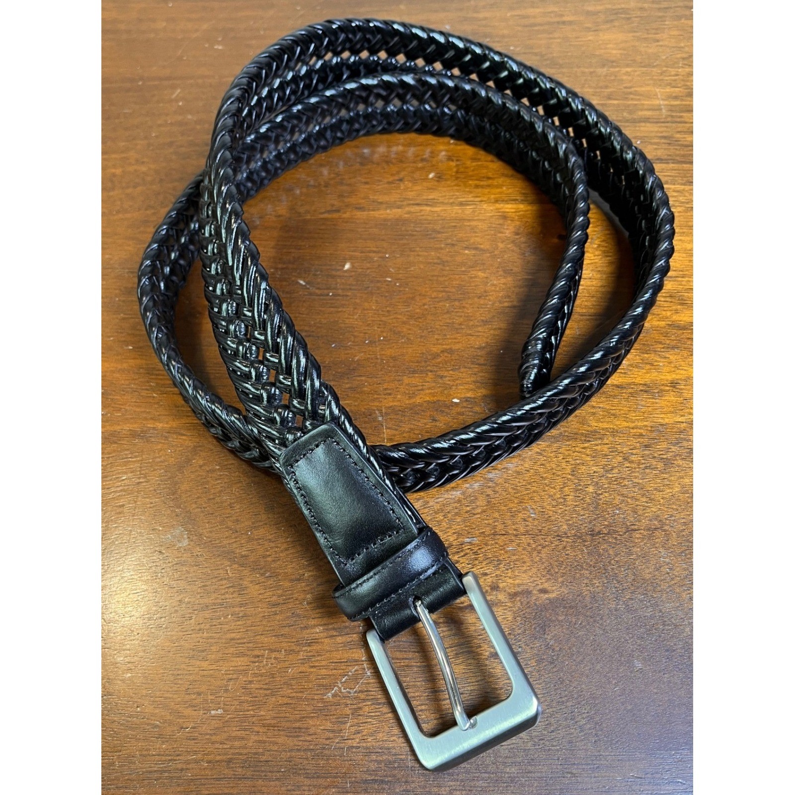 Men&rsquo;s Black Braided Woven Faux Leather Belt Size 42/105 Silver Buckle Casual