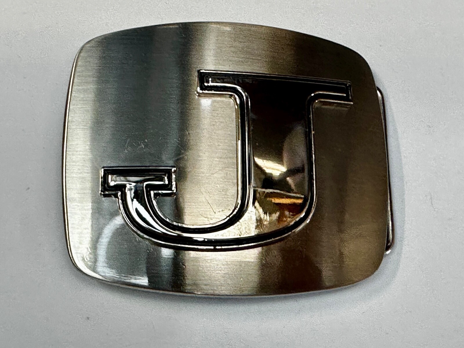Custom Initial Letter J Silver Tone Outlined Reflective Men Women Belt Buckle