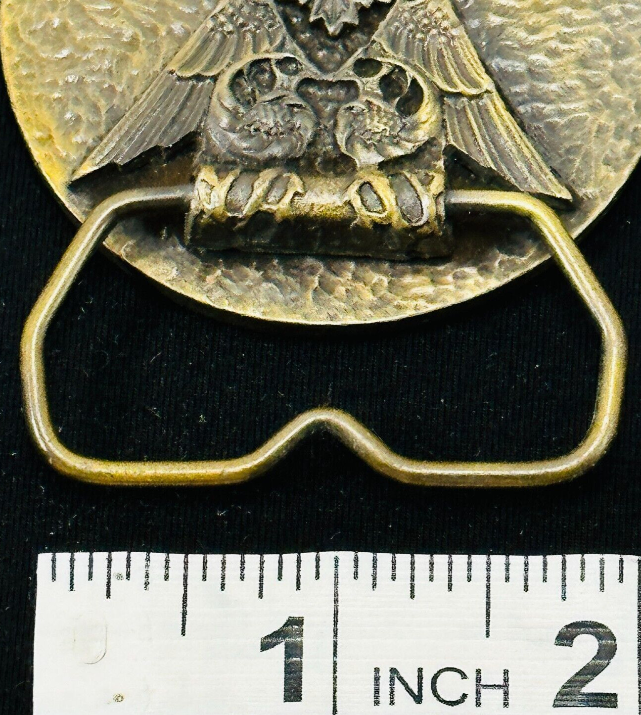 Belt Buckle Round Antique Finish Brass for 1 3/4 Inch Belt Canadian Wings Emblem