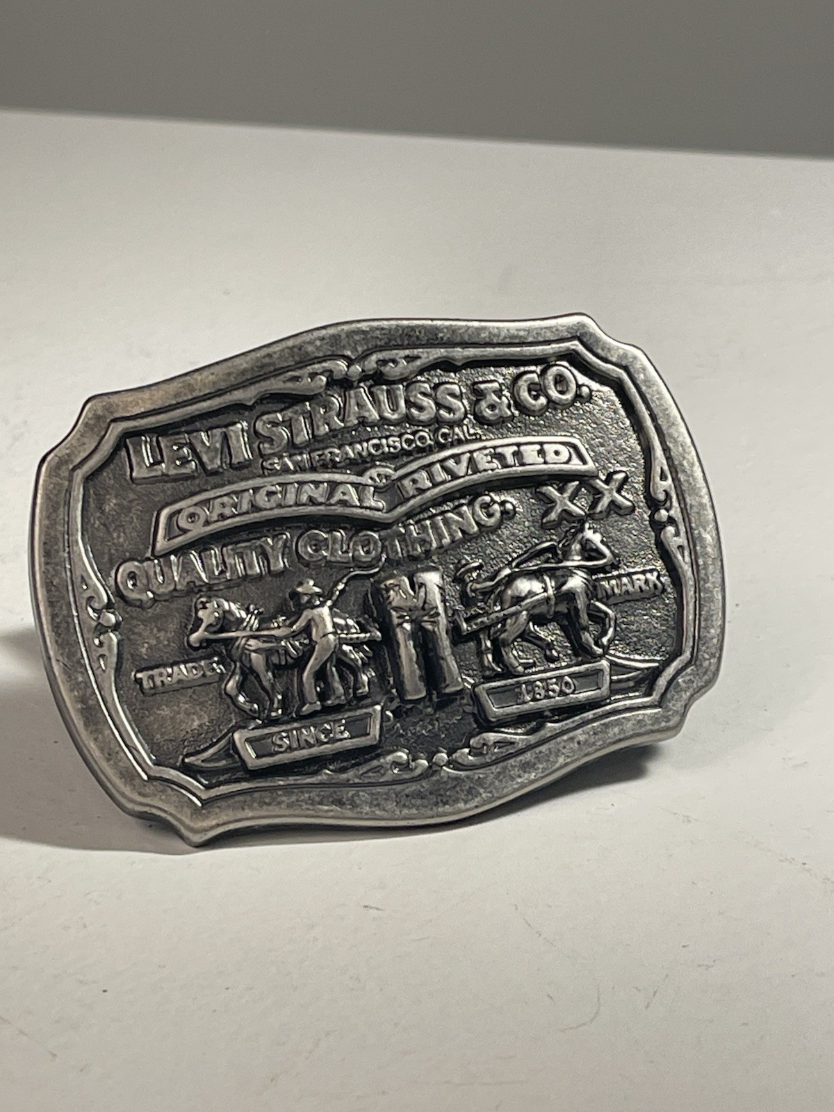Levi’s Two Horse Logo Silver Tone Metal Belt Buckle 1.5in Rectangular
