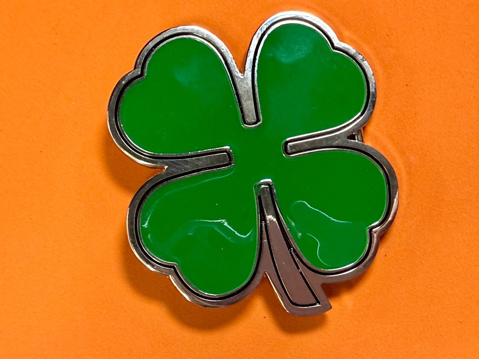 Lucky 4 Leaf Clover Irish St Patrick&rsquo;s Day Shamrock Green Enameled Belt Buckle