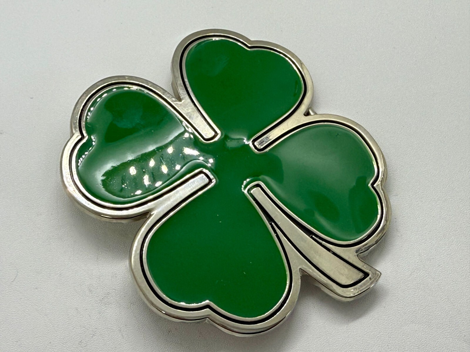 Lucky 4 Leaf Clover Irish St Patrick&rsquo;s Day Shamrock Green Enameled Belt Buckle