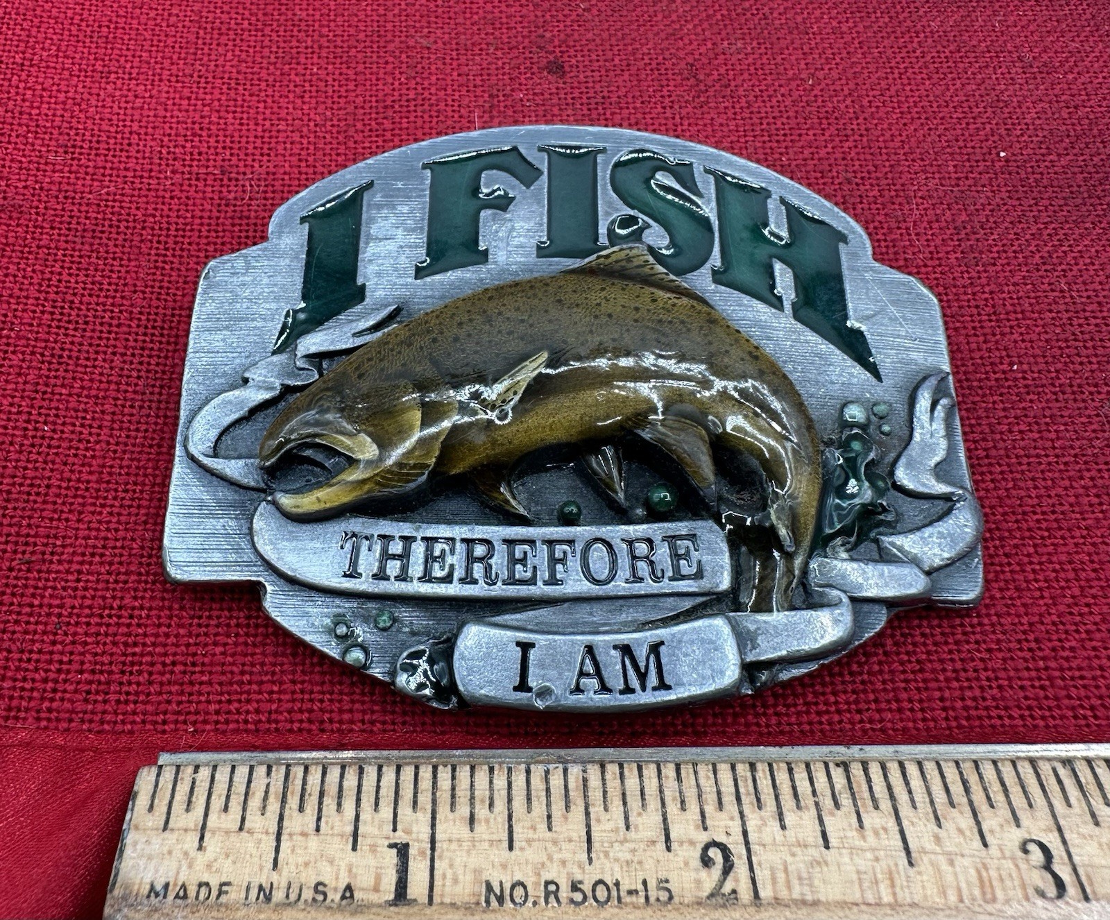VINTAGE 92’ BELT BUCKLE « I FISH THEREFORE I AM » SISKIYOU FINE PEWTER BROWN TROUT