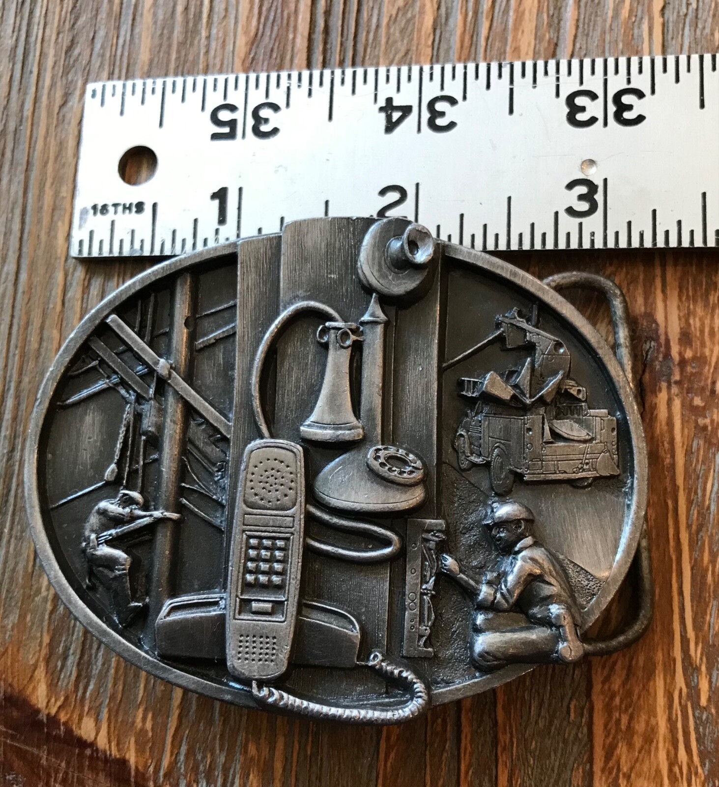 1988 SISKIYOU Telephone Communications Lineman Belt Buckle Z-50 U.S.A.