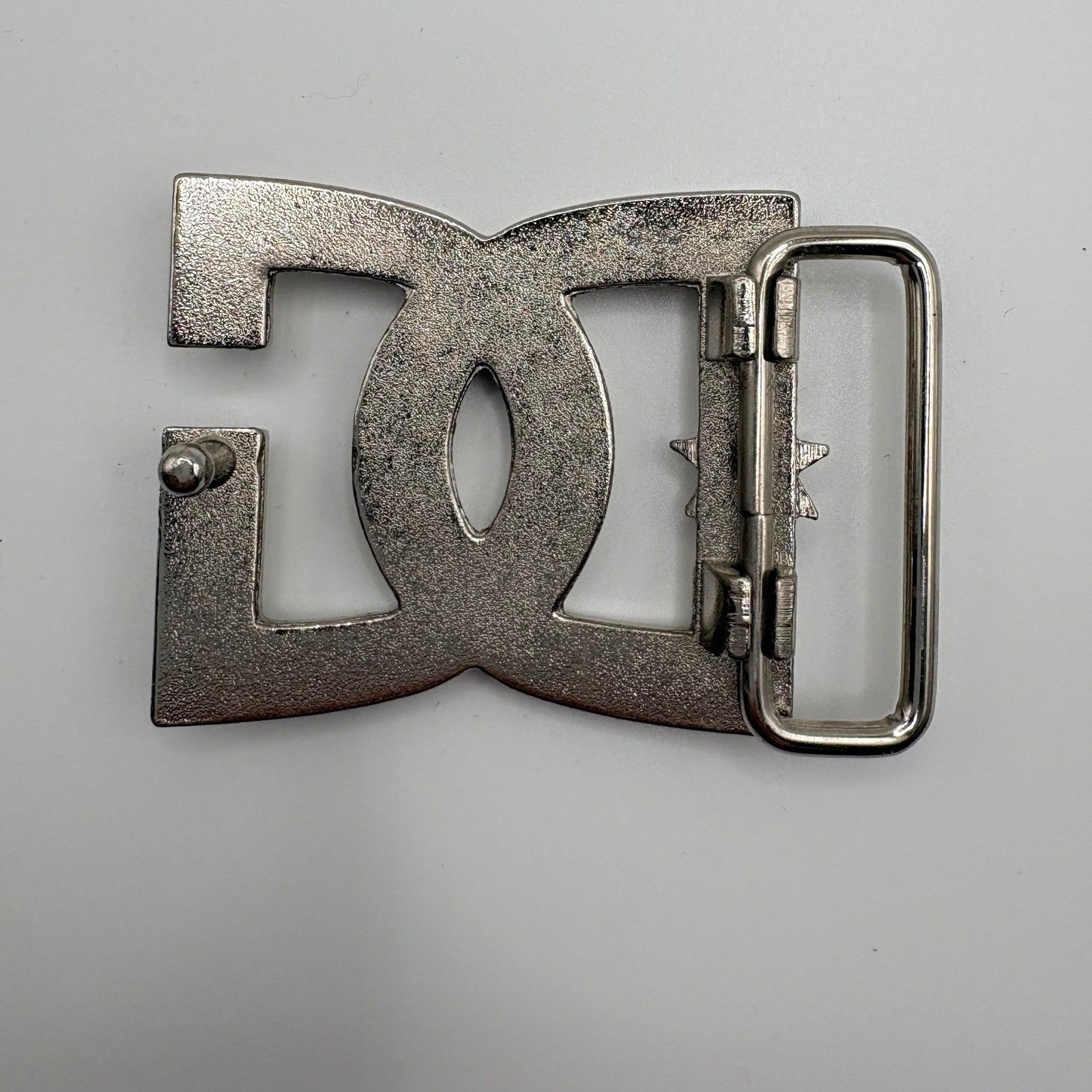Unisex Y2K Steel Belt Buckle with DC Shoes Logo Skater Vintage 90s/00s
