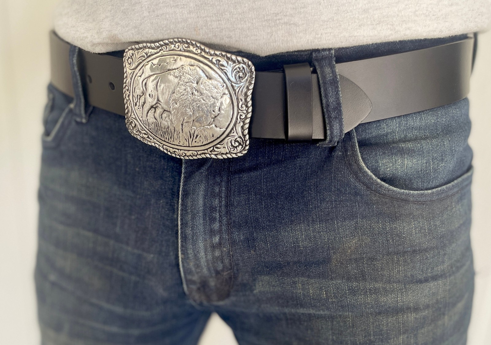 Engraved Buffalo Belt Buckle Southwestern Cowboy Style Fits 1.5 Inch Belt