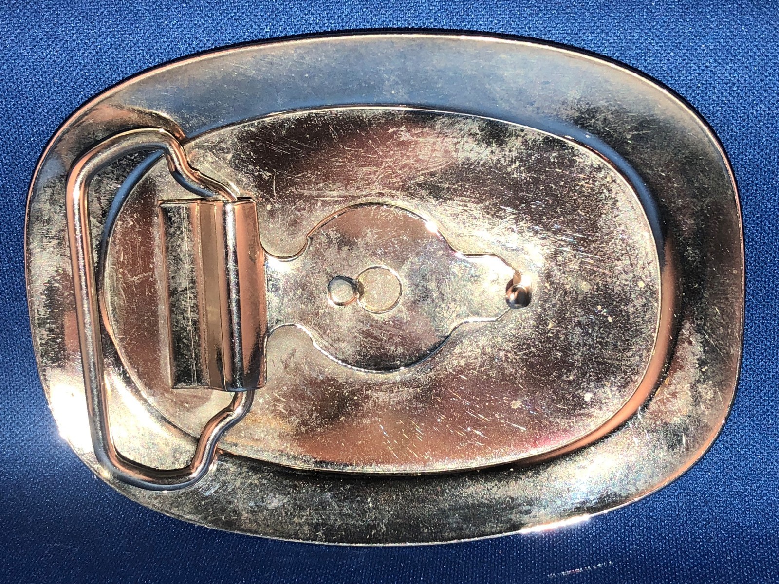 Vintage FORD silvertone rectangular/oval metal belt buckle, 3 7/8&Prime; X 2 7/8&Prime;