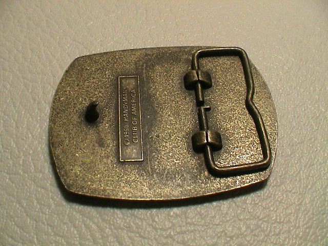 HANDYMAN CLUB OF AMERICA MEMBER TOOL SHOP HAMMER CARPENTER MENS BELT BUCKLE