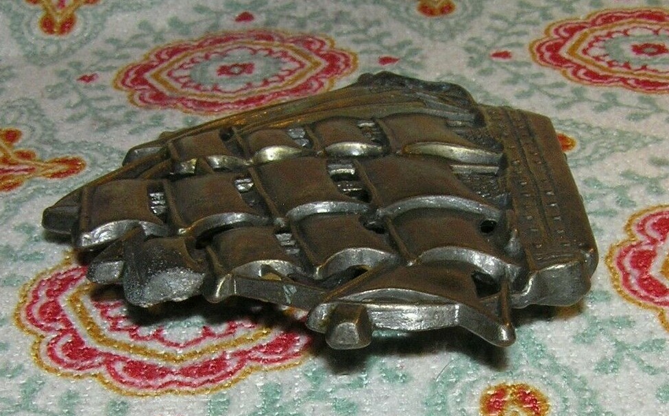 Vtg ~ Metal Schooner 12 Sails Nautical Sailing Ship / Sail Boat Belt Buckle