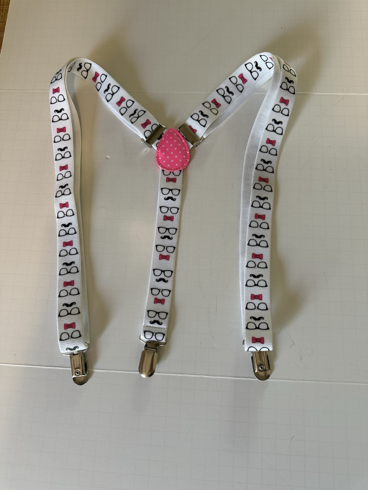 Child/Tween Unisex Suspenders White with Glasses, Mustaches and Bow Ties