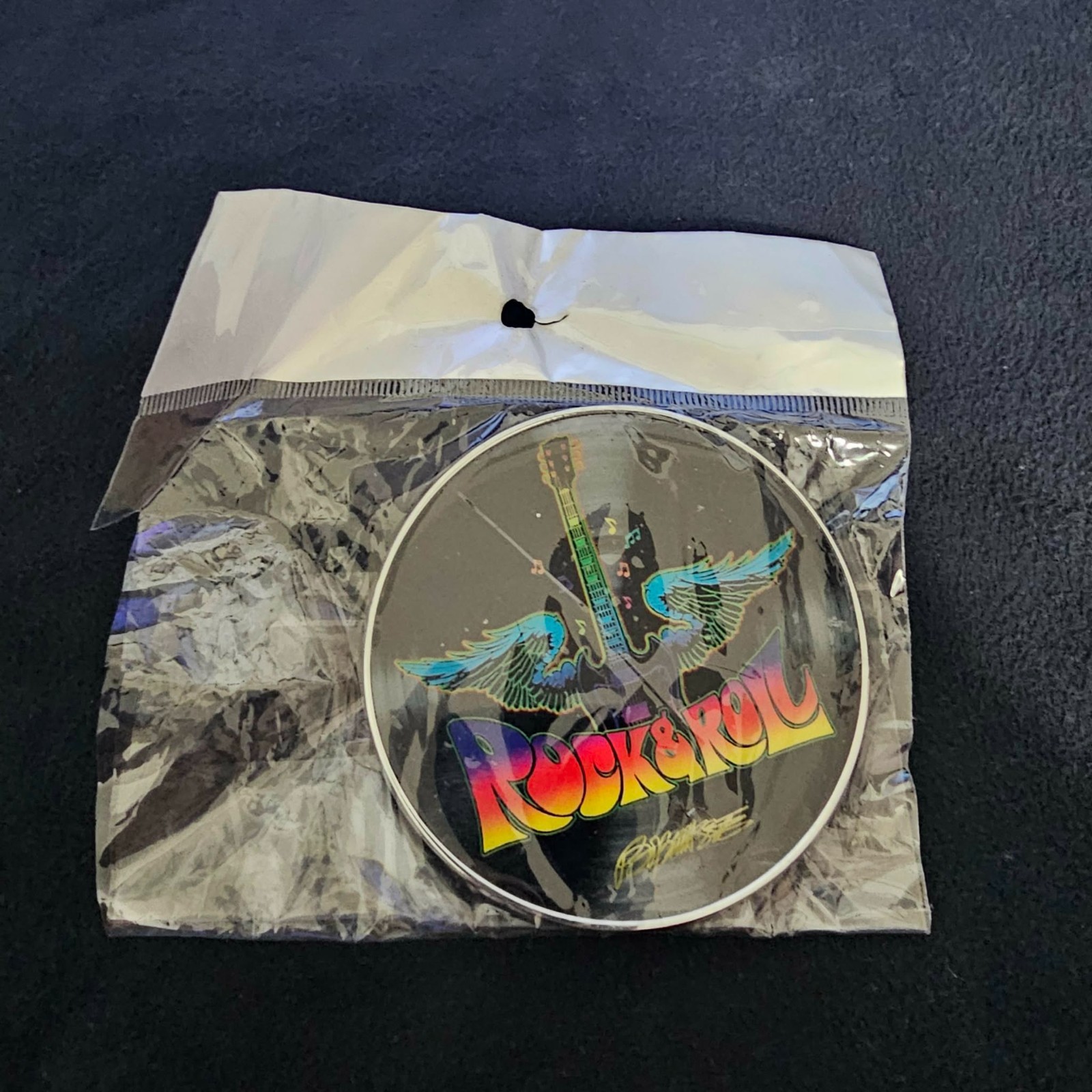 Rock N&rsquo; Roll Vinyl Picture Disc Design Winged Electric Guitar Belt Buckle