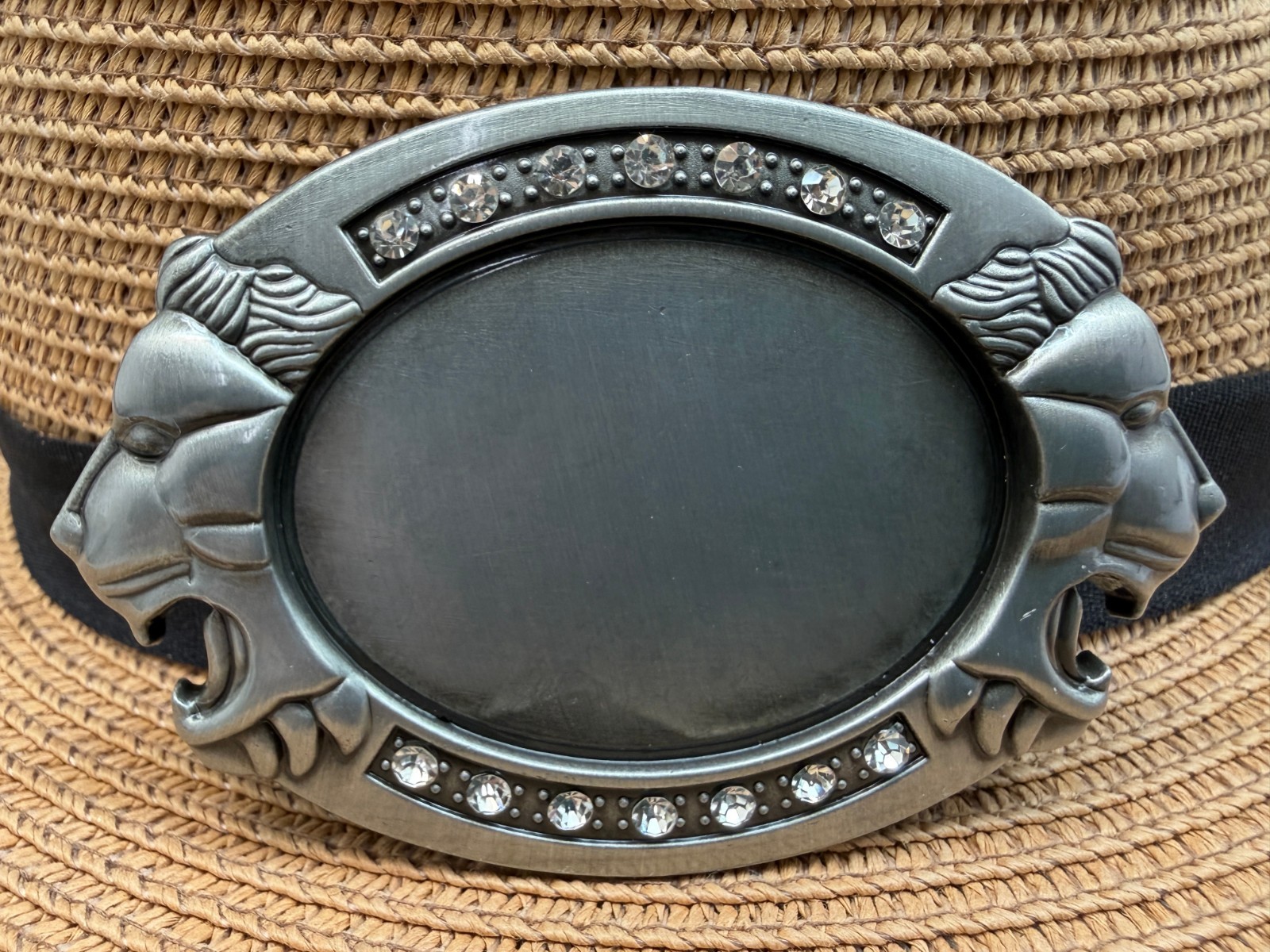 Antiqued Silver Lion Rhinestone Oval Plain Belt Buckle