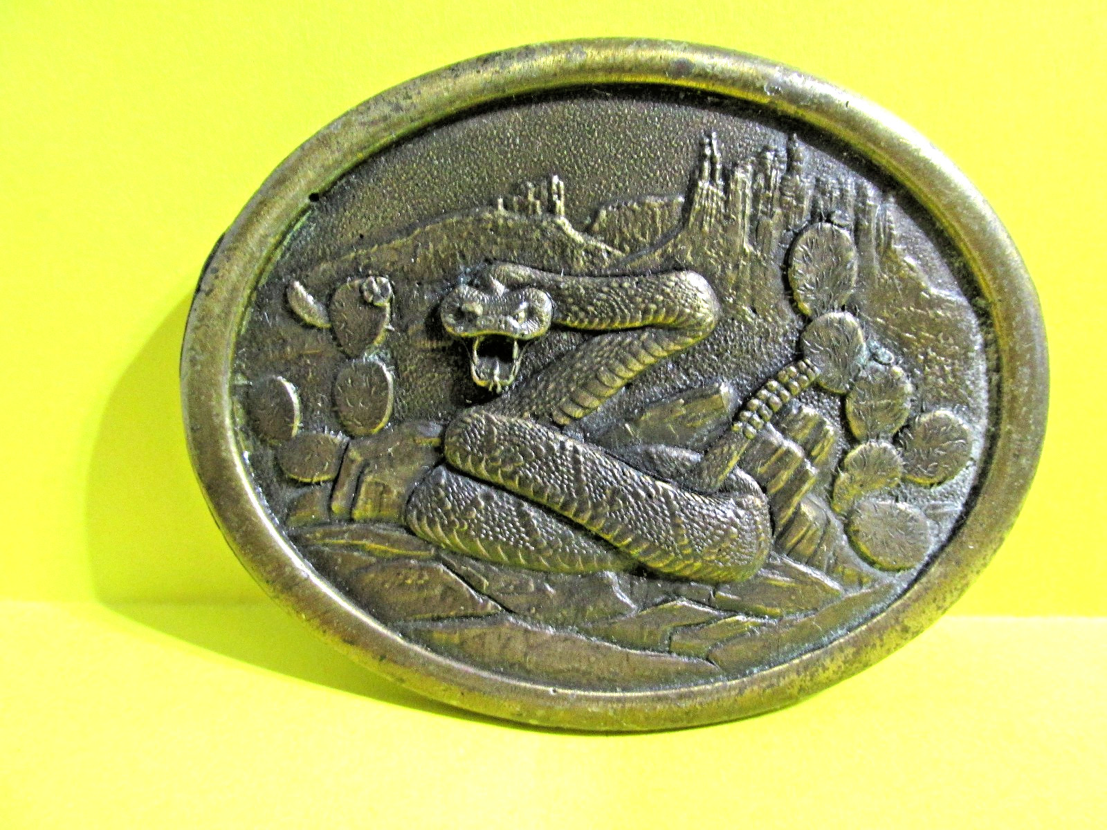 Mens Western Belt Buckle  » Rattle Snake  » Desert Scene