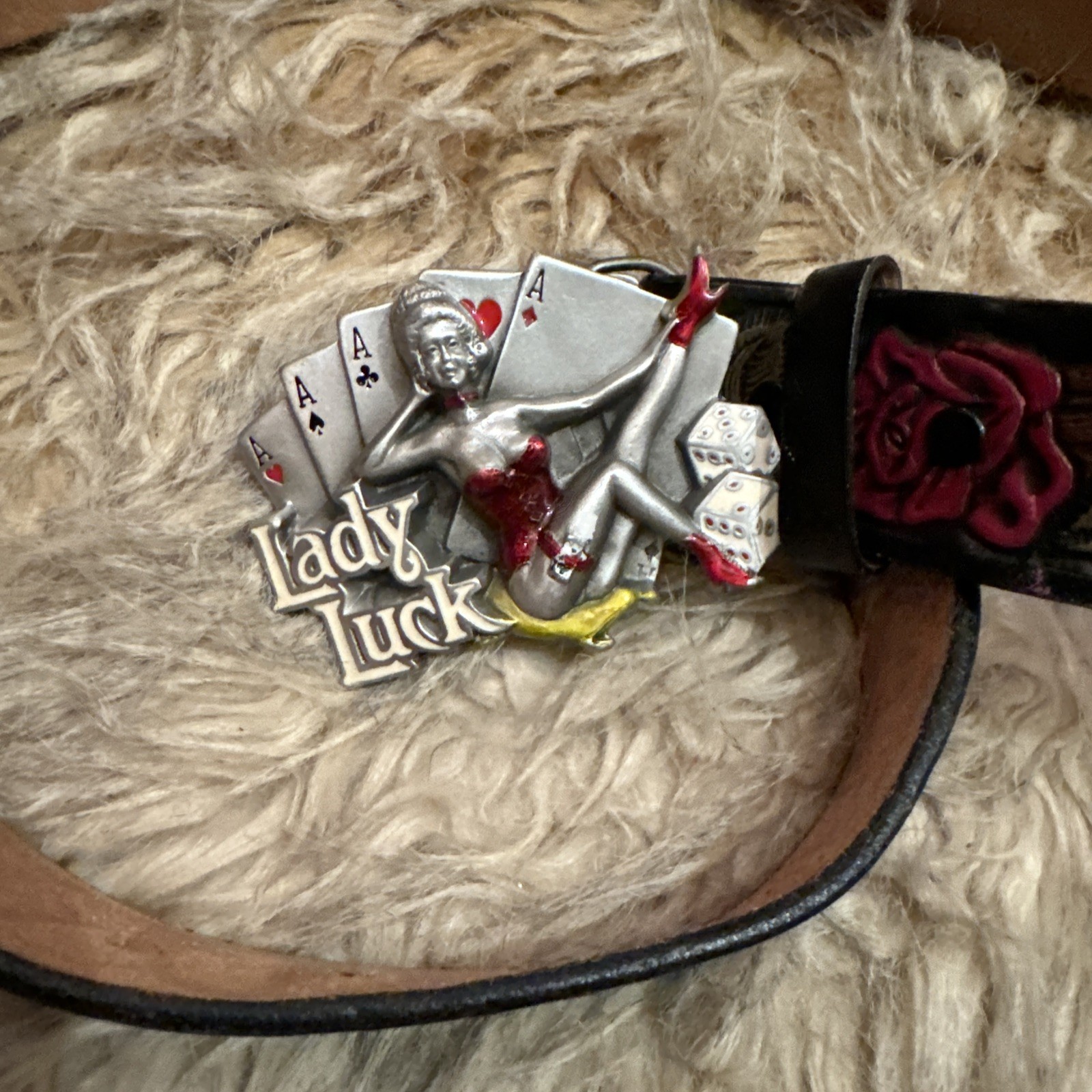 Vintage – Lady Luck – Belt Buckle – Dragon Designs – 1991 W/ Roses Blqck Belt