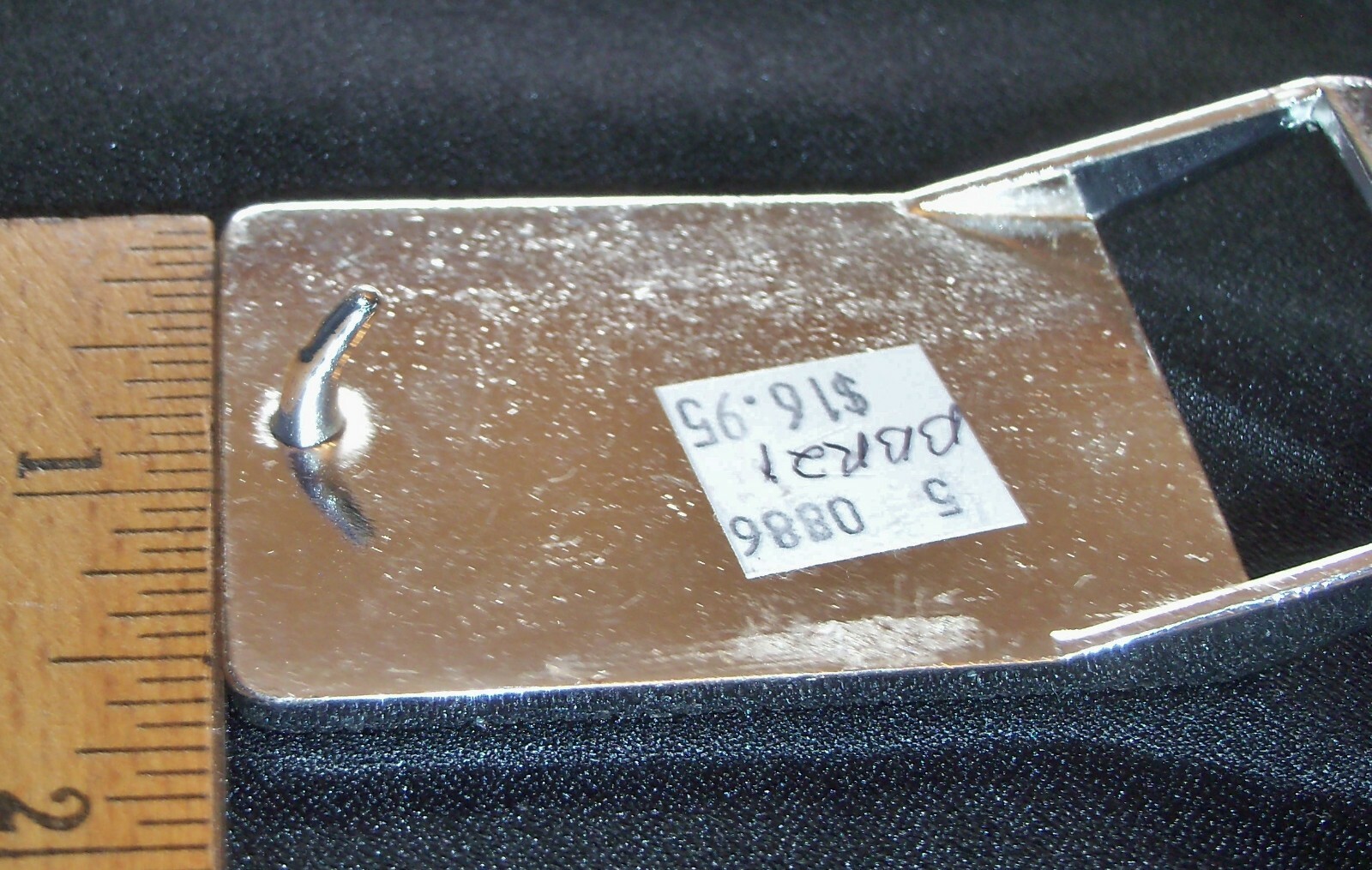 2 1/2&Prime; DRESS SIZE BELT BUCKLE W/COPPER & SILVER-PLATE GRIZZLY BEAR/SHORE SCENE