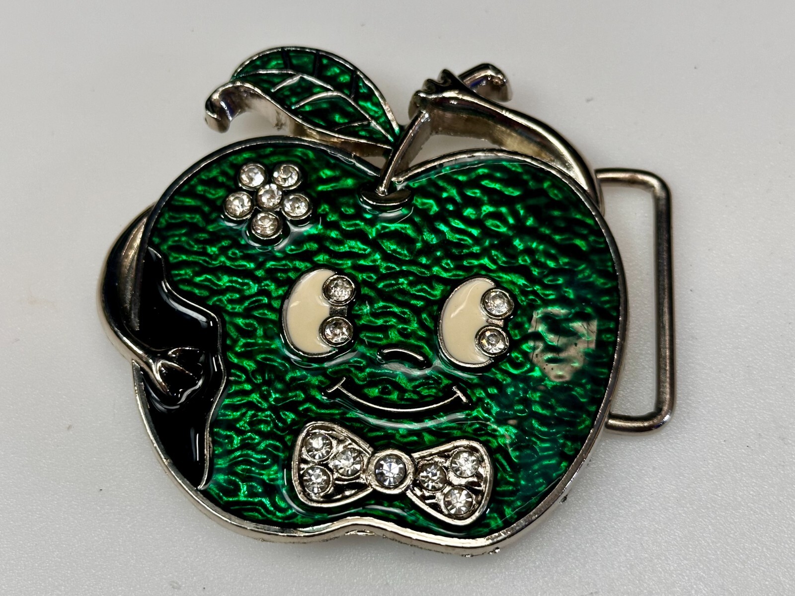 Scared Green Apple Face – Rhinestones Accented Cartoon Novelty Fun Belt Buckle