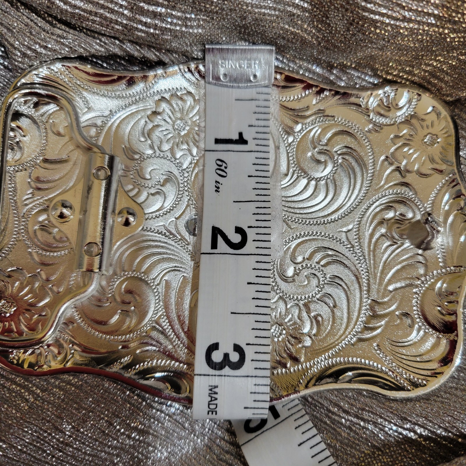 Running horse Western belt Buckle Rose Tone silver 1.5 2 » belt 4.5 x 3.5 inch