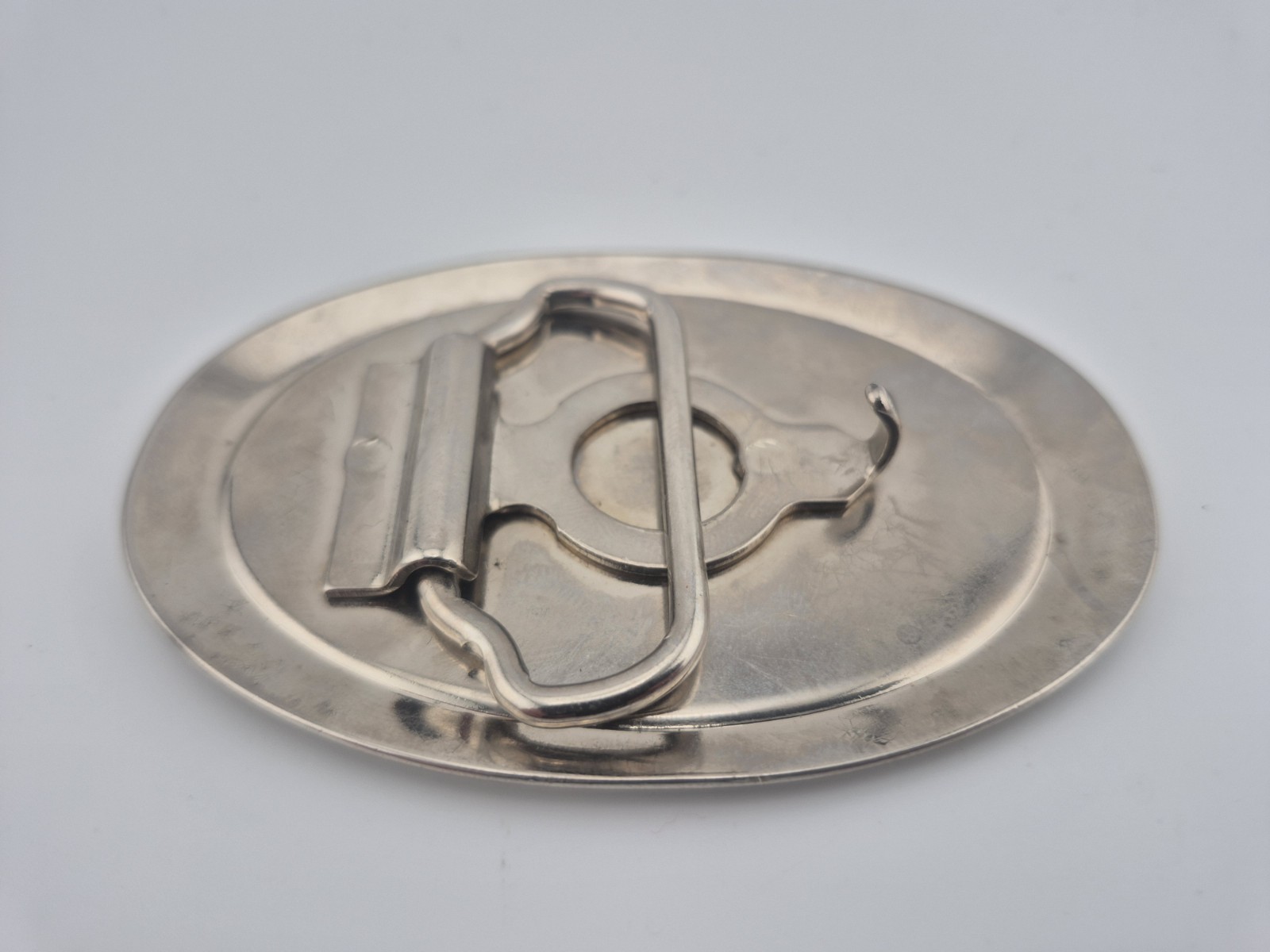 belt buckle oval red silver Norfolk & Western RY railroad 3.75&Prime; long