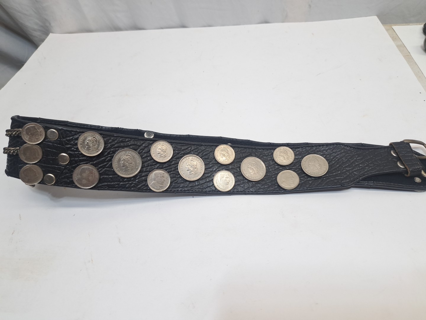 VTG ARGENTINIAN GAUCHO COWBOY MOTORCYCLE KIDNEY LEATHER HORSE COIN BELT 34-38 In