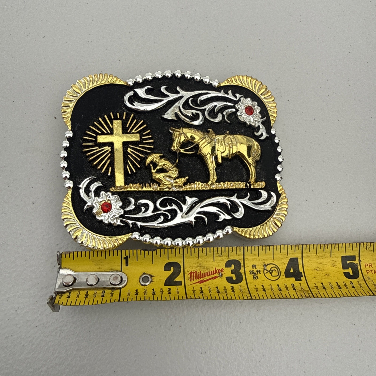 PRAYING COWBOY BELT BUCKLE WESTERN RODEO FASHION HORSE FAITH CROSS RELIGIOUS