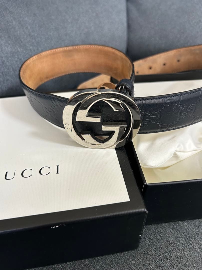 GUCCI Pre-Owned Black Leather Belt Silver