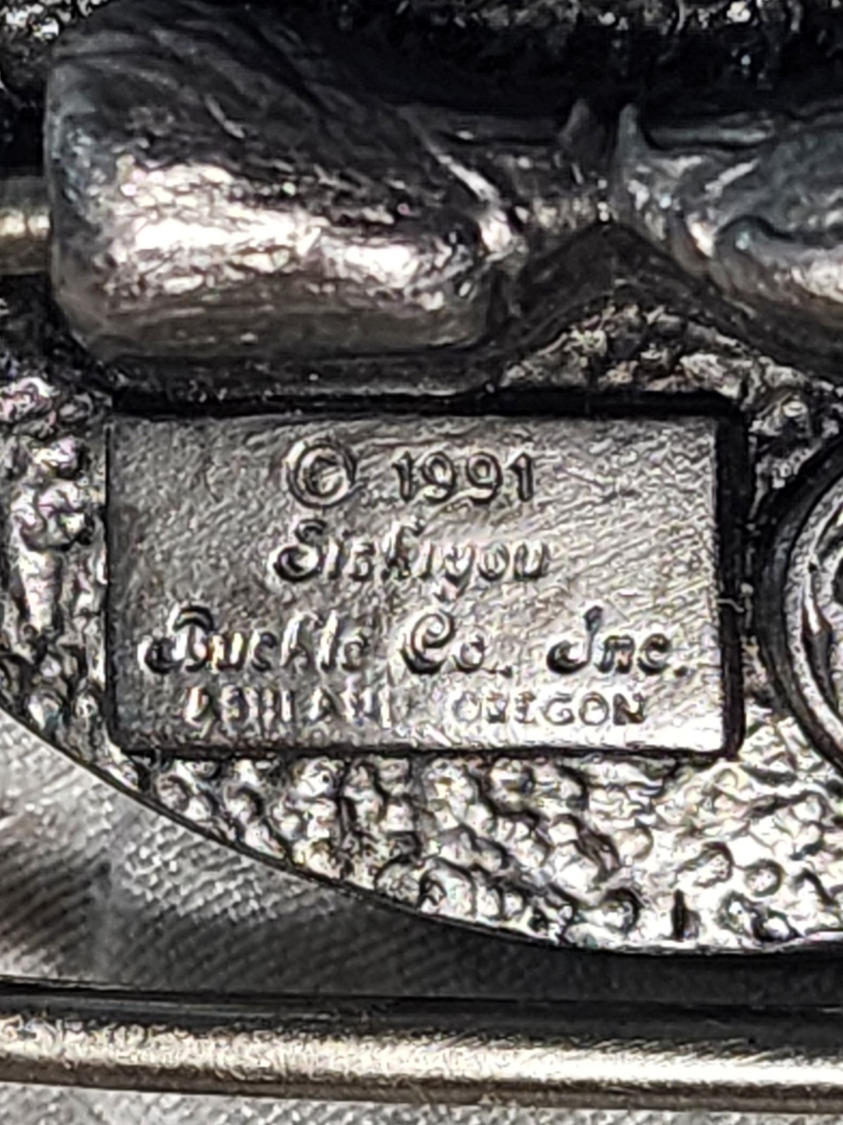 Siskiyou Oval 1937 Buffalo Nickel Coin Enamel & Metal Belt Buckle E-5