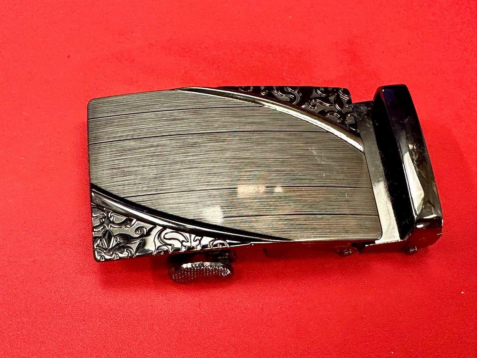 Ornate Flower Swirl Pattern Replacement Silver & Black Color Belt Buckle