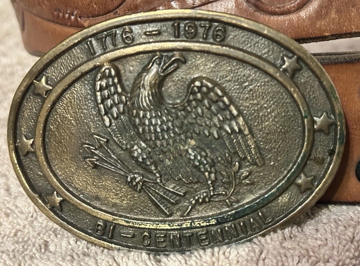 EAGLE BUCKLE PATRIOTIC BI-CENTENNIAL 1776-1976 200TH ANNIVERSARY ON LEATHER BELT