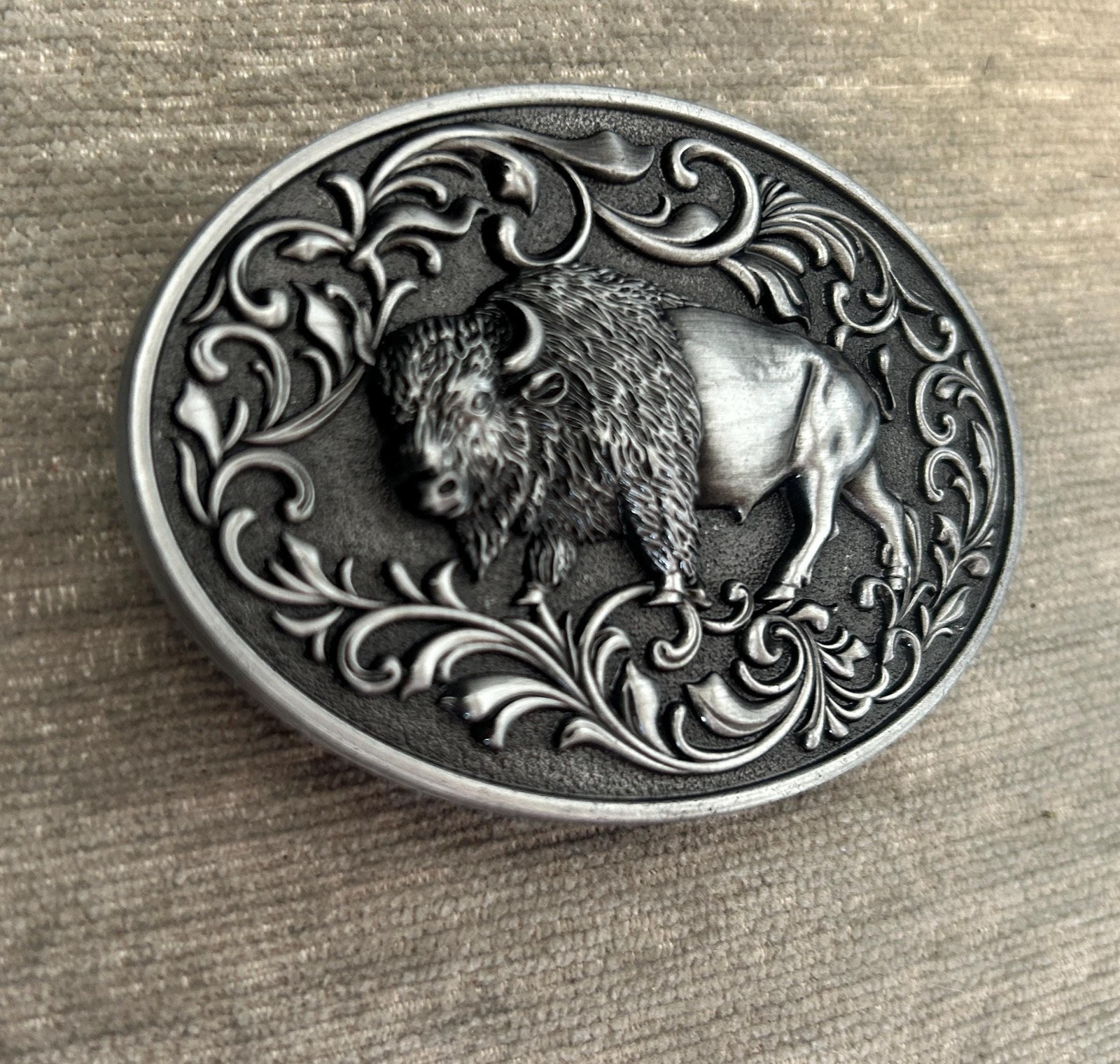Silver Buffalo Belt Buckle Southwestern Cowboy Style Fits 1.5 Inch Belt