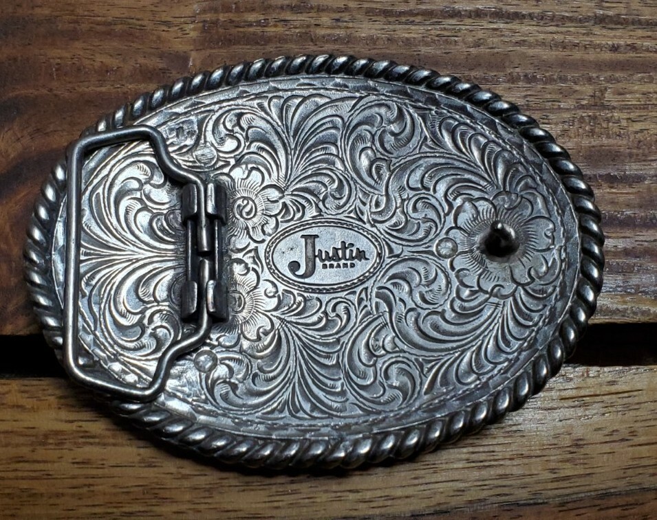 Justin Boots Brand – Silver Belt Buckle Fillagree Engraved Scroll Work Oval