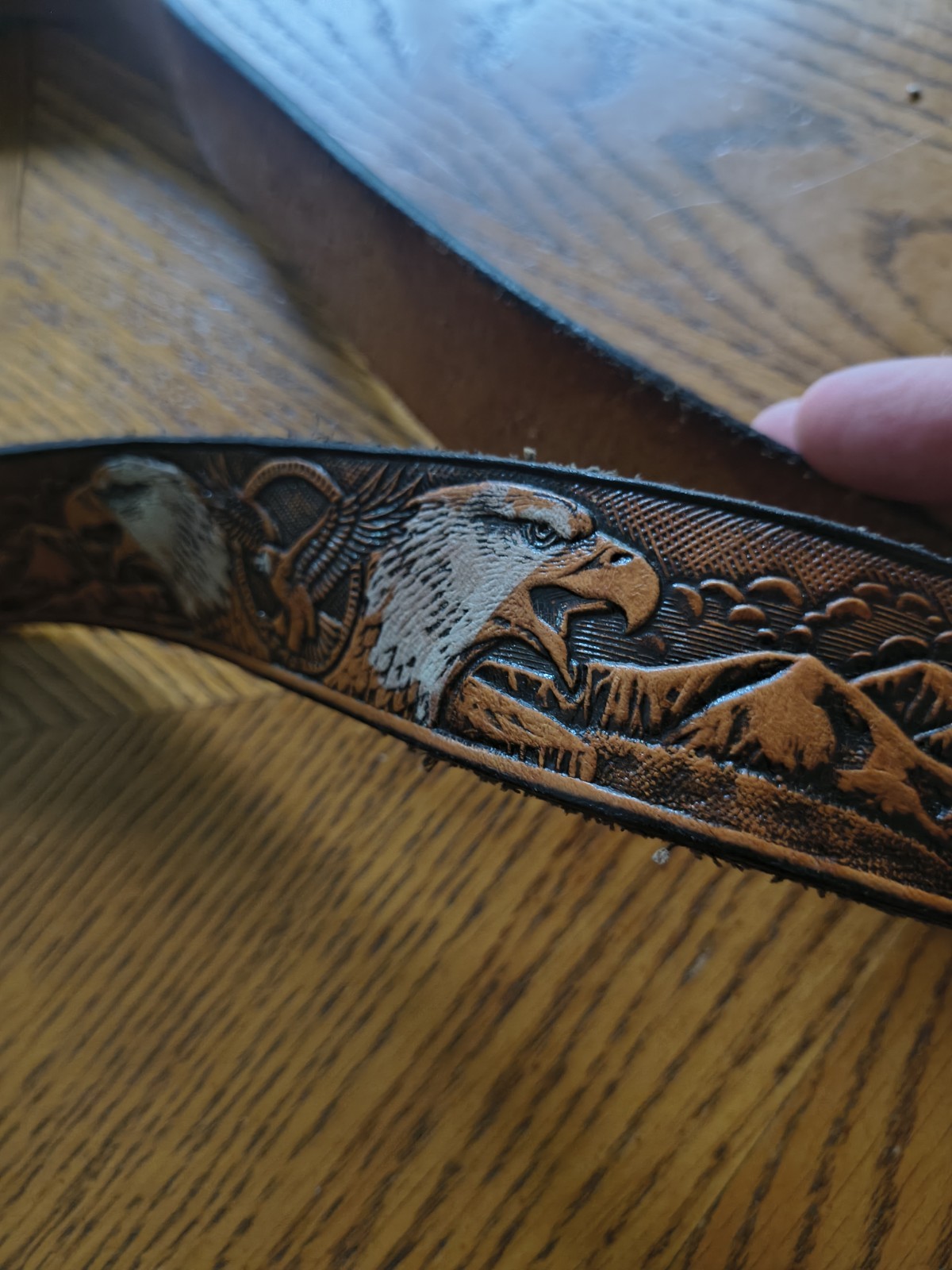 Vintage Genuine Leather Eagle & Deer Wildlife Belt Gold Tone Buckle Size Apx 32