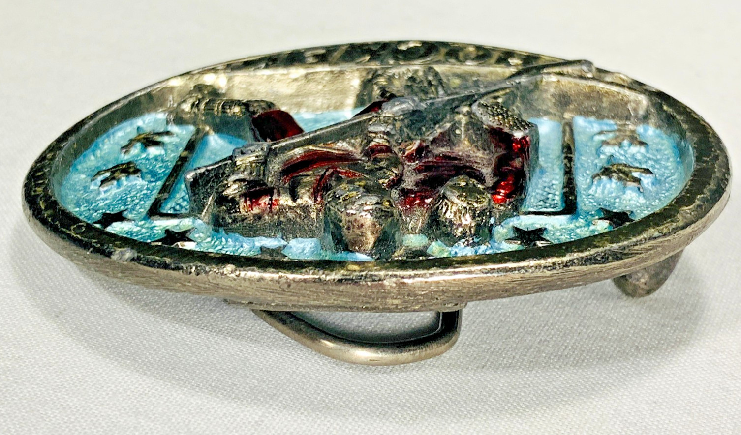 Vintage HOCKEY 1982 THE GREAT AMERICAN BUCKLE Metal w/Color #1061 CLEAN! NICE!!