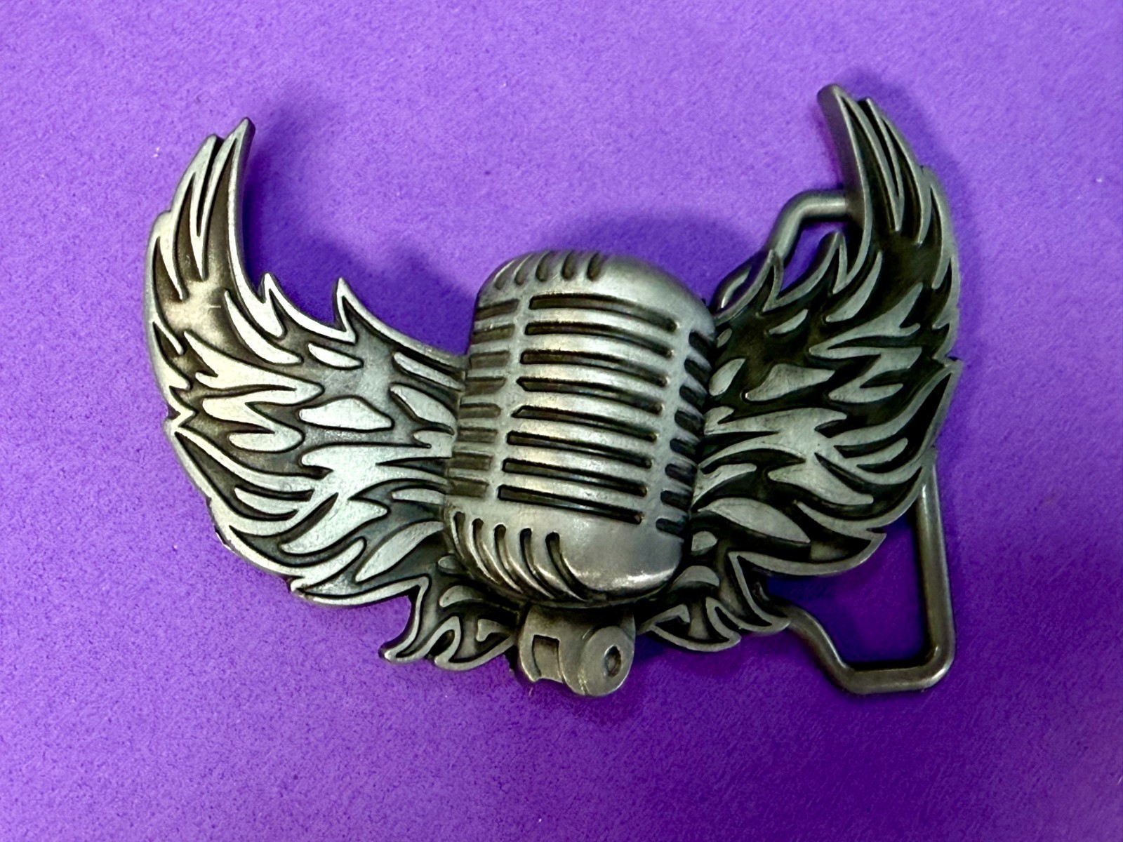 Retro Microphone Flying Mic & Wings Rock Music Silver Color Cutout Belt Buckle