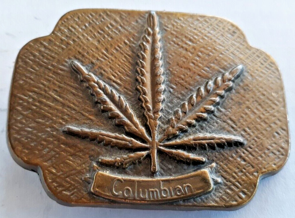 Columbian belt buckle with cannabis marijuana leaf 3&Prime; long unbranded #3268