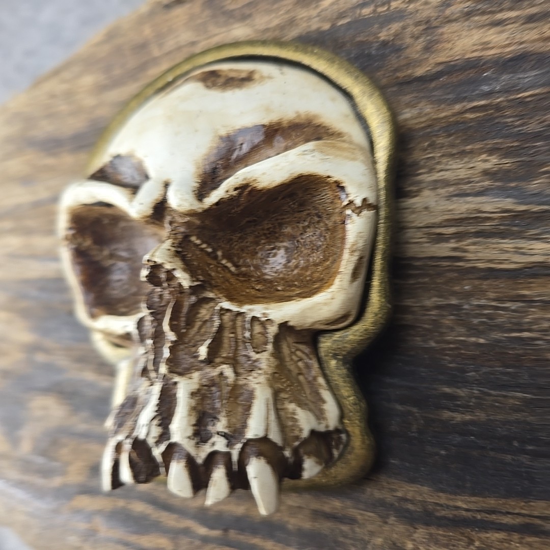 Large Skull Buckle Brass Tone Classico Italia A250