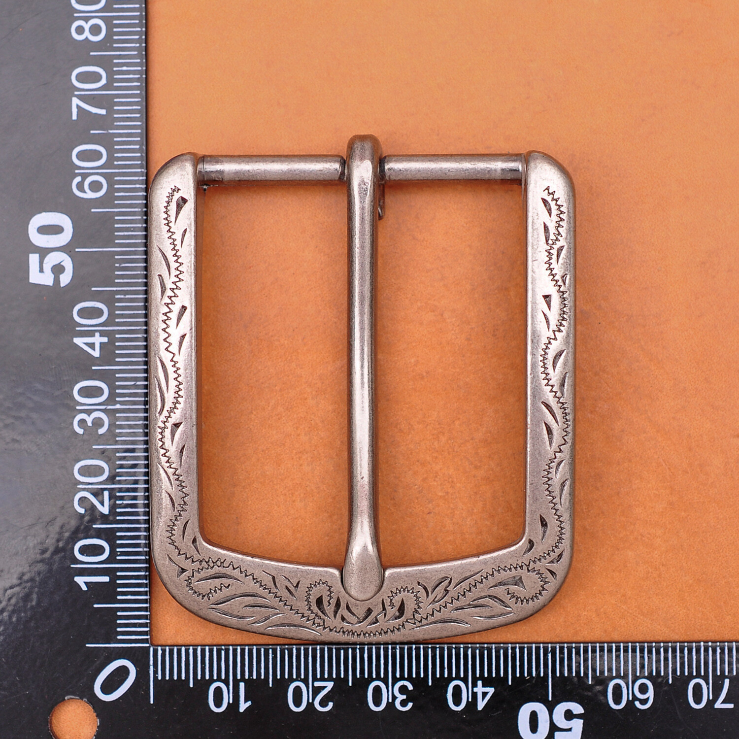 Flower Carved Antique Prong Pin Buckle Men Leather Belt Replacement Buckle 40mm