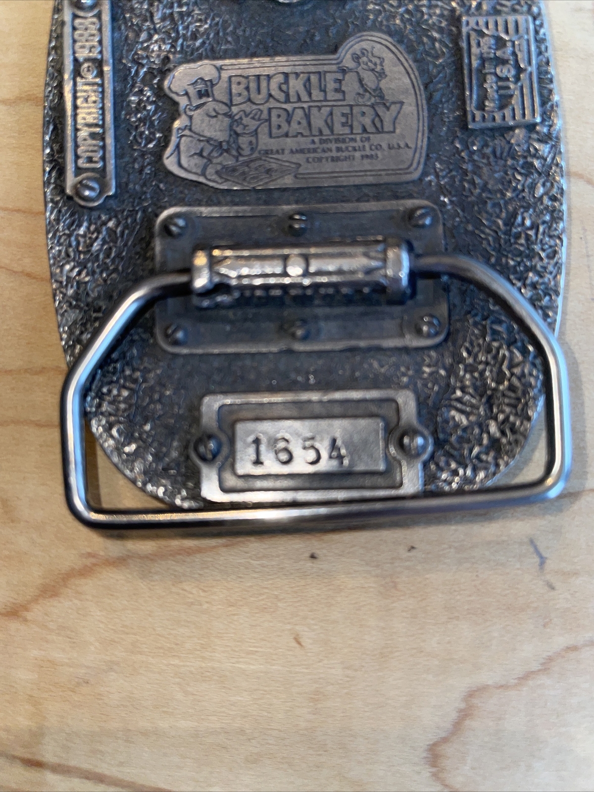 Police America Finest Law Enforcement We Serve and Protect Belt Buckle 1988 USA